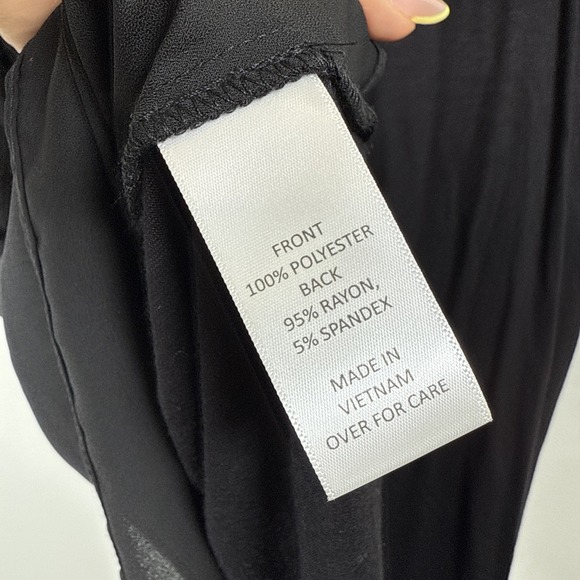 Fortune + Ivy Sleeveless Top Tank Medium Black Front Zip Silver Mixed Media‎ NEW - Picture 7 of 8